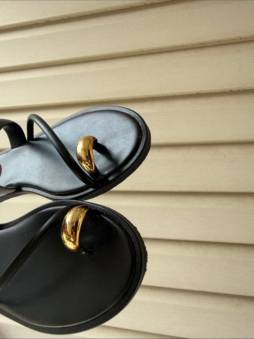 Arezzo Black Leather Sandals with Gold Accents - Picture 3 of 5